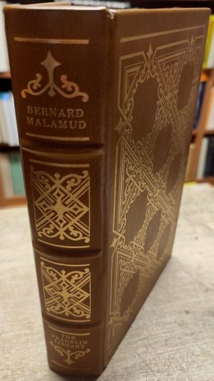 Malamud-The Magic Barrel - Idiots First